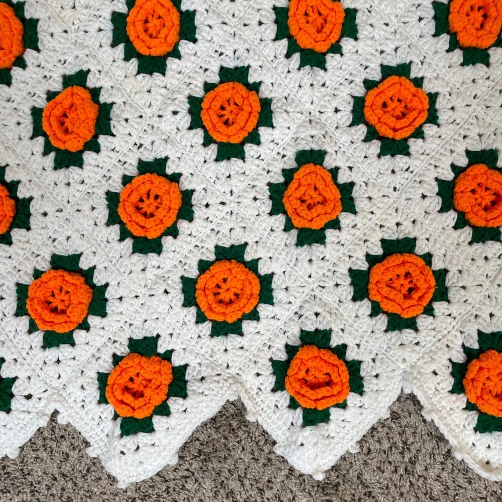 Vintage Crochet 3D Floral Knit Granny Square Blanket Orange‎ White Fall Decor